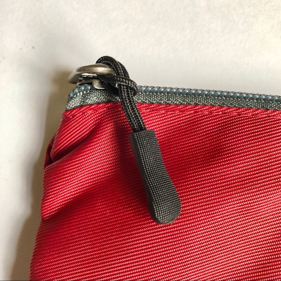 OXA Laundry Bag Travel Packing Accessories Small RED 12 1/2” x 9 1/2” Unisex - Picture 3 of 12